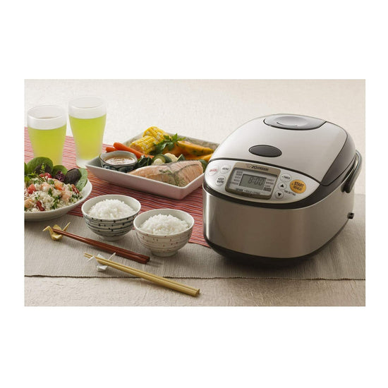 Zojirushi rice cooker with warmer and 5-1/2 cup capacity