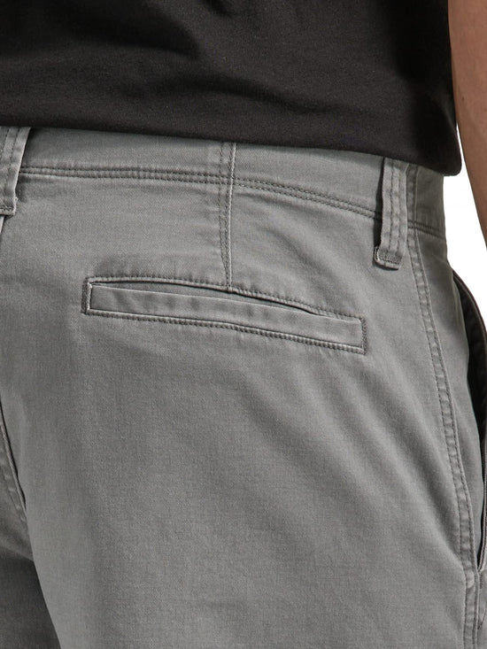 Cargo shorts — Stretch fit in gunmetal, size 34
