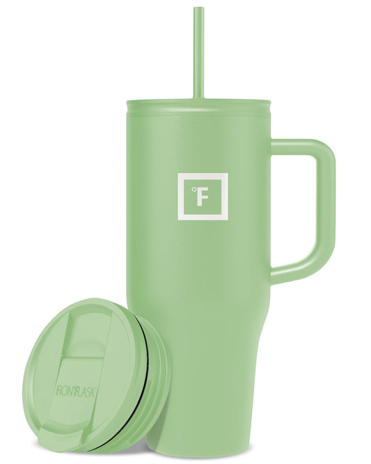 Drinking cup — Insulated mug with straw and flip cap lids for travel