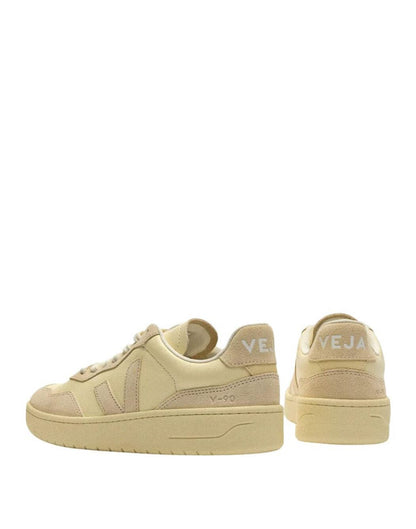 Veja women's leather sneakers - V-90 O.T. style