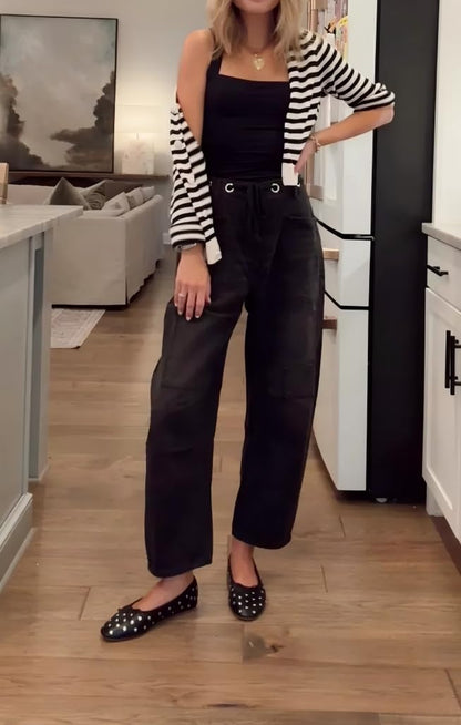 PANTS — Baggy barrel horseshoe jeans with pockets and patchwork design
