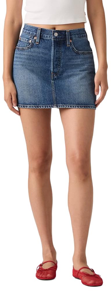 Levi's women's icon skirt - denim style.