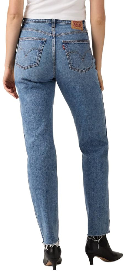 PANTS — 501 curve fit by Levi's