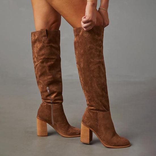 Erocalli suede knee-high boots — Chunky block heel with slouch design