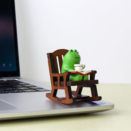 Refintural frog figurines - adorable collectibles for home and office decor