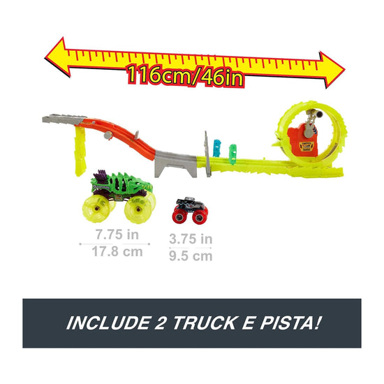 Hot Wheels Monster Trucks track set — Charge & Chase challenge with 2 trucks and cars