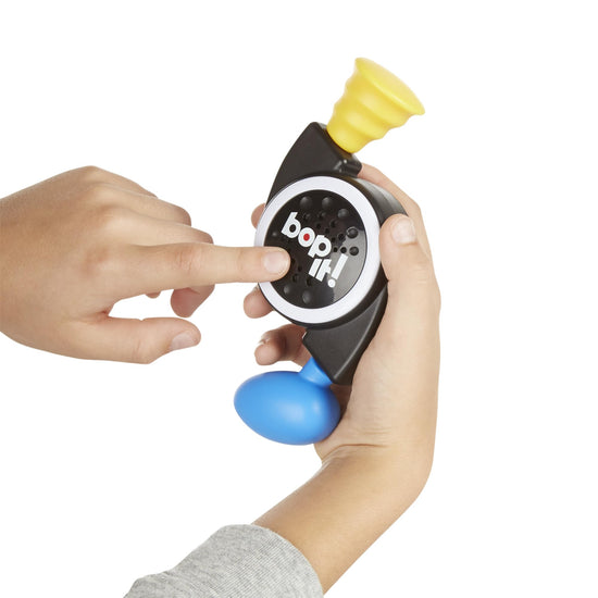 Toys and games — Hasbro Gaming micro series game