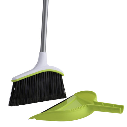 Casabella broom with angled dustpan