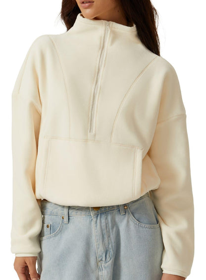 QINSEN sweatshirt — Half zip fleece pullover with mock neck and long sleeves