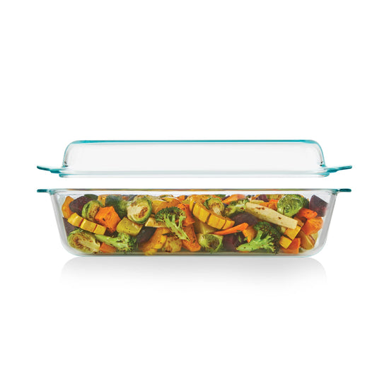 Casseroles — Pyrex deep 5.2-qt glass baking dish with lid