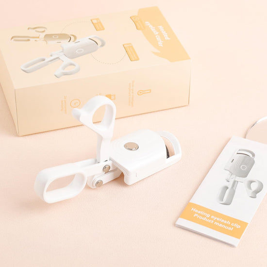 Docolor eyelash curler — ergonomic design for comfortable use