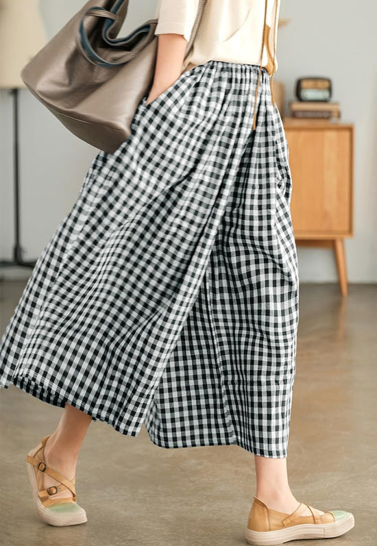 PANTS — Cotton linen wide leg capri pants with elastic waist and plaid design