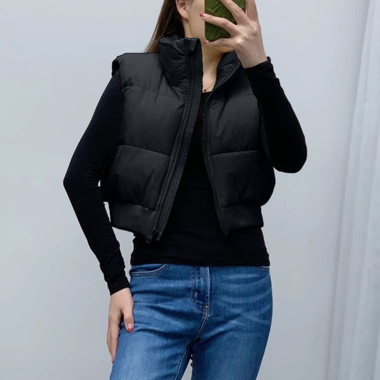 Shiyifa coat — High neck cropped puffer vest with zipper