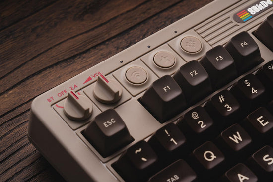 8BitDo mechanical keyboard — Bluetooth and USB-C connectivity with hot swappable keys