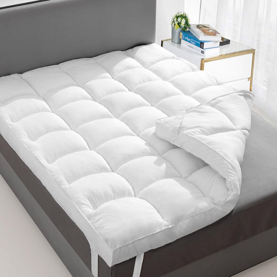 Plush mattress cover — Extra thick and breathable for comfort and support