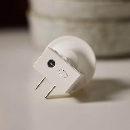 Luminara lamp — Flameless design with dusk to dawn auto sensor and real-flame effect technology