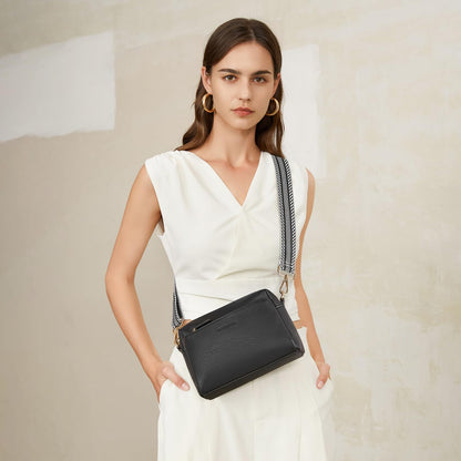 BOSTANTEN handbag with triple zip and colored shoulder strap