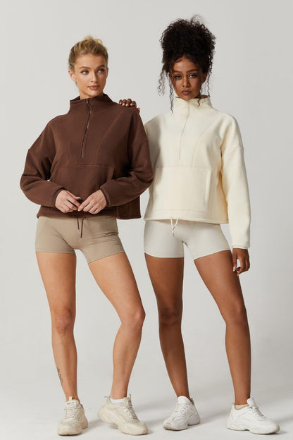 QINSEN sweatshirt — Half zip fleece pullover with mock neck and long sleeves