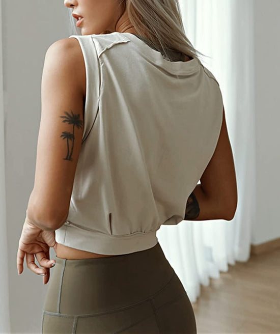 ARRIVE GUIDE crop top shirt — cute sleeveless athletic design for workouts