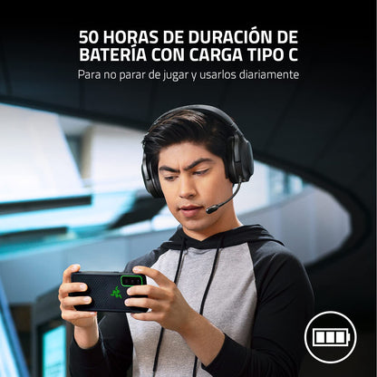 Razer Barracuda wireless headphones — gaming and mobile compatibility