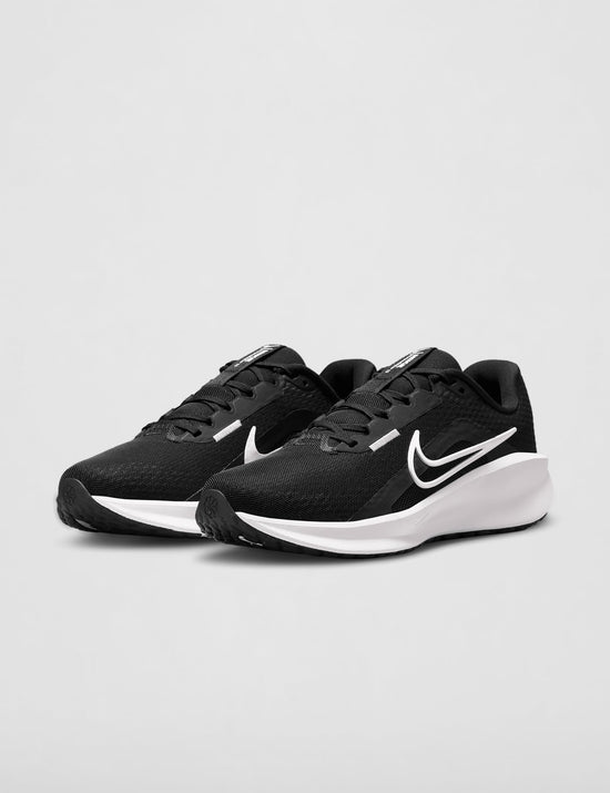 Nike women's downshifter 13 running shoes - lightweight design for comfort and support