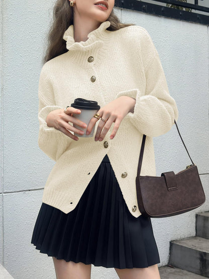 Saodimallsu sweater — Oversized ruffle cardigan with button up design