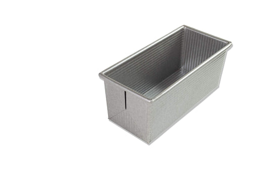 Baking pan — Pullman loaf pan with cover by USA Pan
