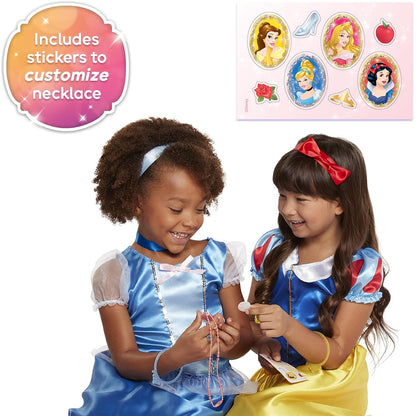 Costume outfit — Disney Princess dress up trunk with 21 pieces