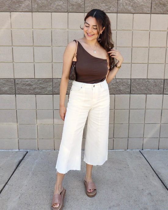 GRAPENT wide leg denim capri pants with raw hem and high waist