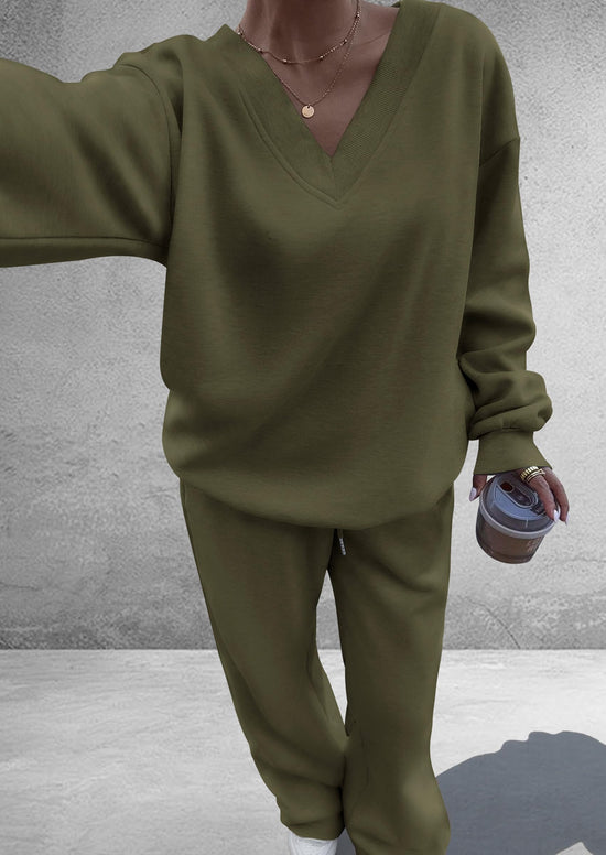PRETTYGARDEN coordinated outfit — casual winter two piece set with v neck sweatshirt and wide leg pants