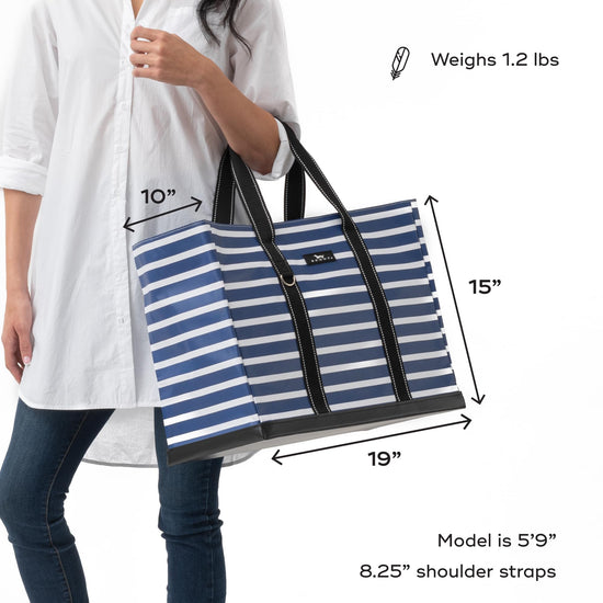 SCOUT Original Deano Tote — Durable and lightweight design with zip pocket