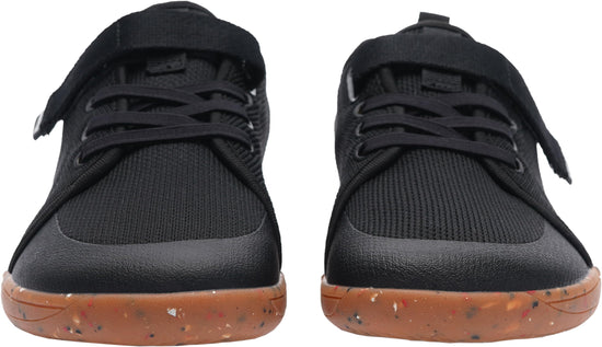 WHITIN shoes — Lace-up minimalist design with wide toe box and flexible fit