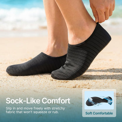 Water shoes — Quick-dry aqua socks for swimming and hiking in various sizes