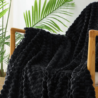 Exclusivo extra large soft fleece throw blanket - 3D clouds jacquard design