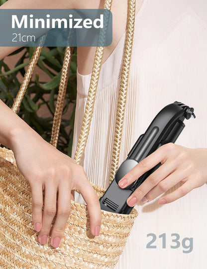 Selfie stick tripod - With light and wireless remote