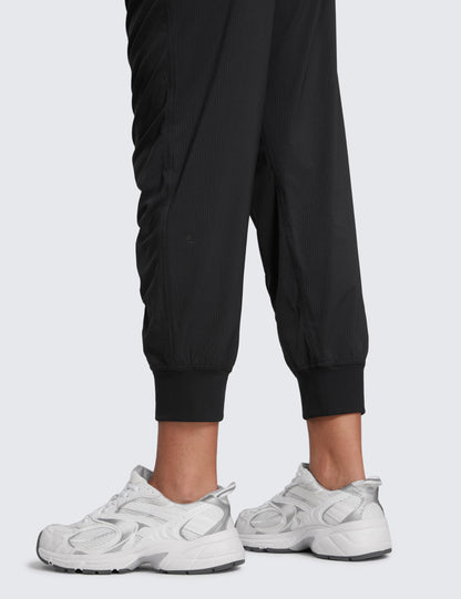 CRZ YOGA workout joggers - lightweight casual pants with pockets for women