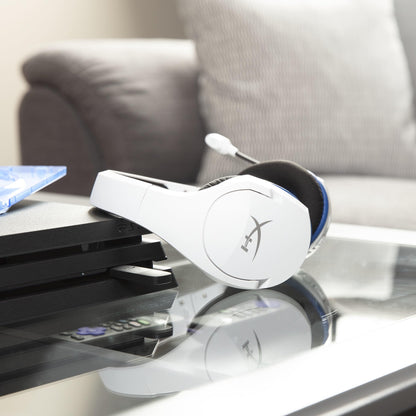 HyperX Cloud Stinger Core headphones – Wireless design with noise-cancelling mic
