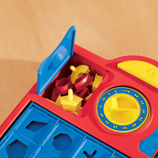 Tabletop game — Hasbro perfection refresh edition