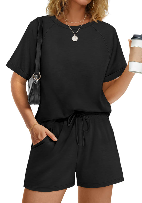 WIHOLL coordinated outfit — two piece lounge set with short sleeves and crew neck