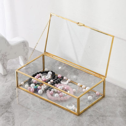 Storage box — Vintage glass design with hinged lid and mirrored bottom