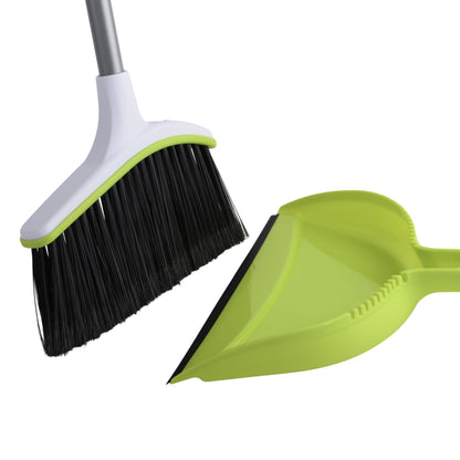 Casabella broom with angled dustpan