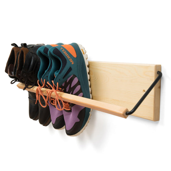 Peachy modern shelf — wall mounted designPeachy modern shelf — wall mounted shoe storage solution