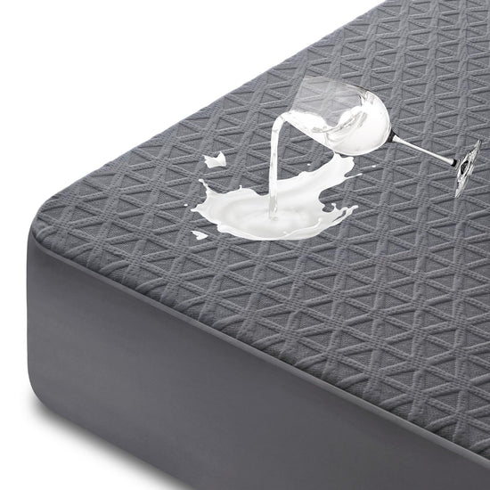 Waterproof mattress cover – ultra soft and breathable cooling design