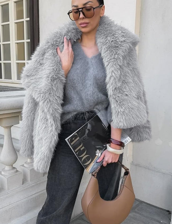 Flygo women's faux fur coat — fluffy faux fur jacket for winter wear