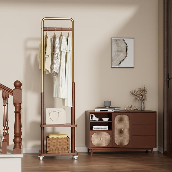 Taitiy clothes rack - Solid wood with double shelf and wheels for freestanding storage.