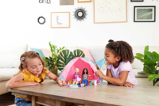 Toy figure playset — Barbie It takes two camping set with dolls and accessories