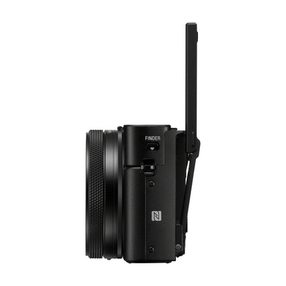 Sony RX100 VII digital camera — 1.0-type stacked CMOS sensor