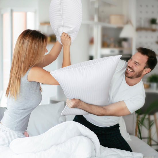 COZSINOOR goose feather pillows - soft and supportive bedding solutionCOZSINOOR goose feather pillows - soft and supportive bedding solution