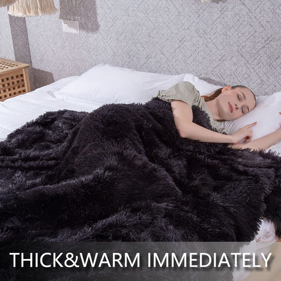 Blanket — Super soft plush faux fur throw for bed, chair or sofa 50 x 60 inches white