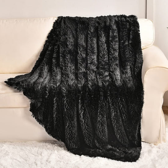 Blanket — Super soft plush faux fur throw for bed, chair or sofa 50 x 60 inches white